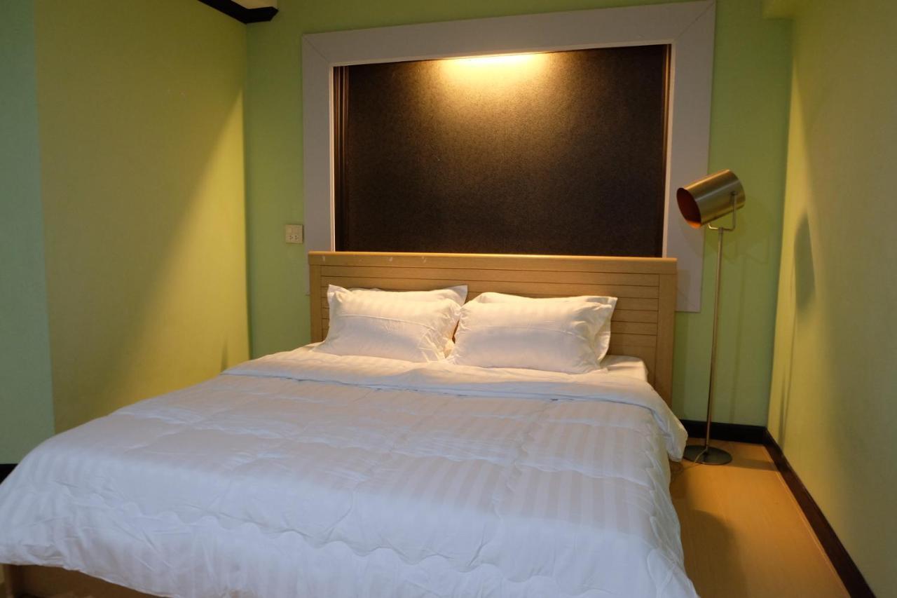 Florentino Hostel Rayong Eksteriør bilde