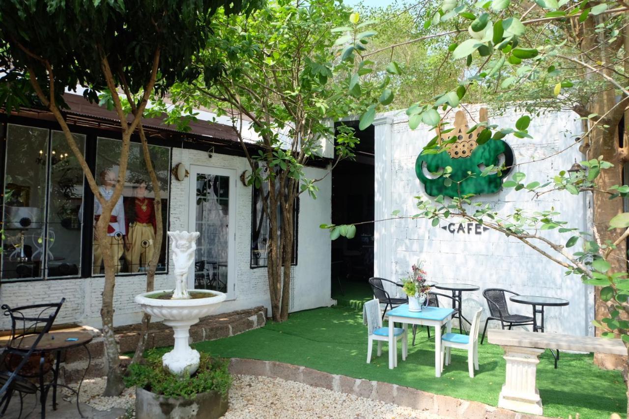 Florentino Hostel Rayong Eksteriør bilde